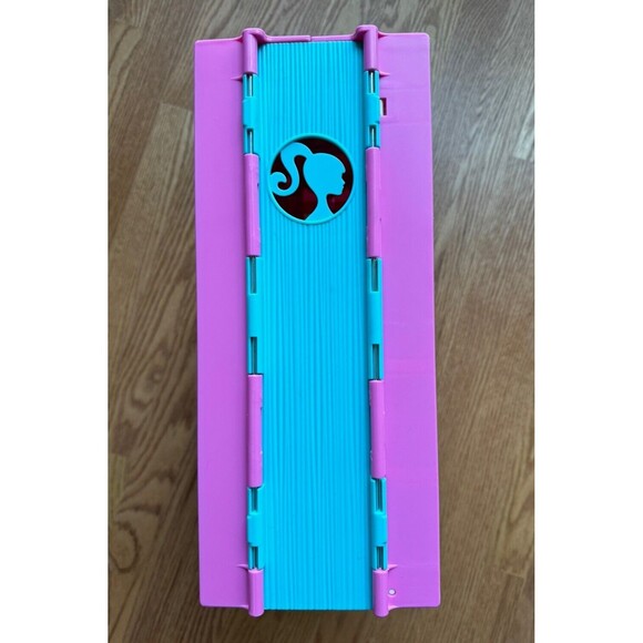 Barbie Dream Closet Folding Wardrobe 2019 Case Only Mattel GBK10 - Picture 11 of 11